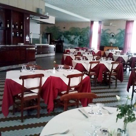 Hotel Cascata Pozzolo Formigaro Ngoại thất bức ảnh