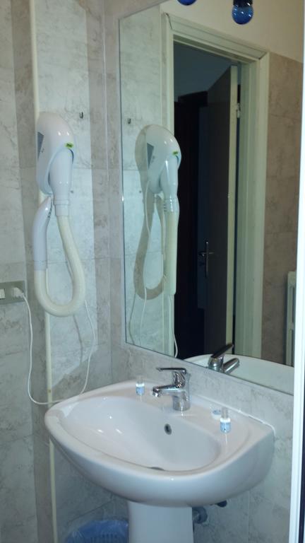Hotel Cascata Pozzolo Formigaro Ngoại thất bức ảnh
